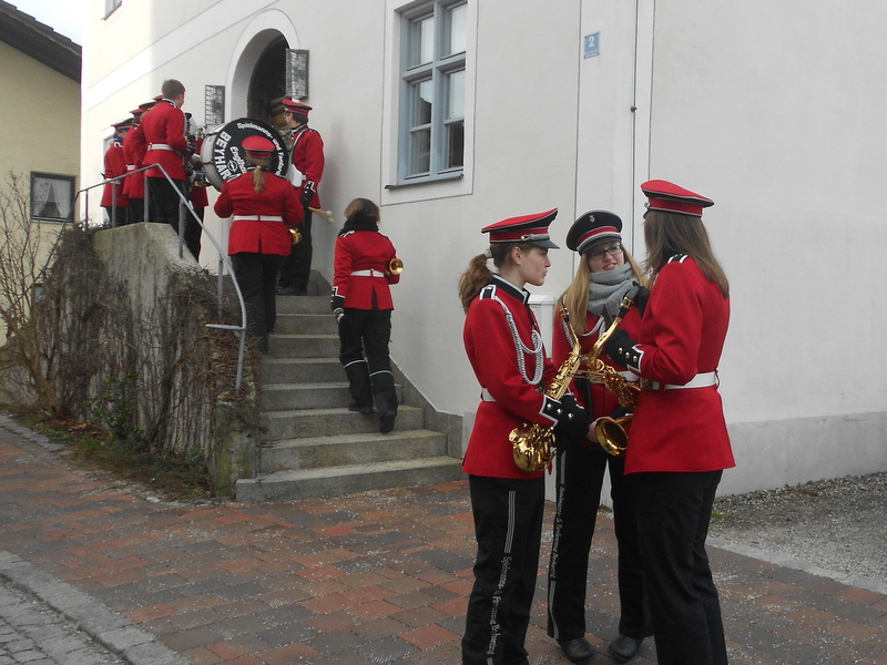 Der SFZ Beyharting beim Herrn Pfarrer in Tuntenhausen